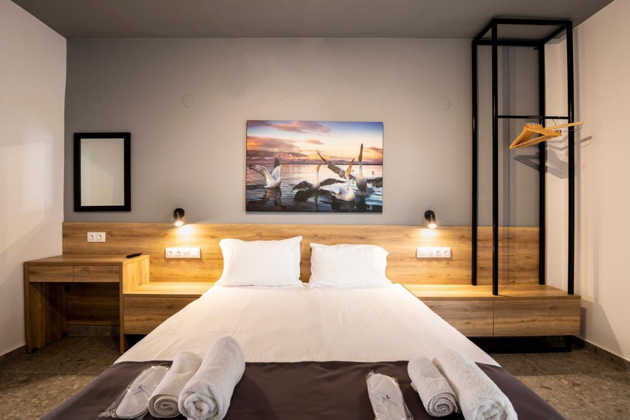 Votsalo Apartments โปไลโครโน ภายนอก รูปภาพ